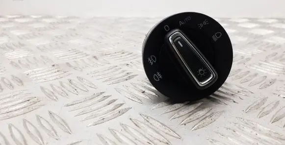 Skoda Superb B8 (3V) Light switch 3V0941431