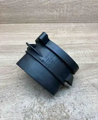 BMW 5 E39 Mass air flow meter 7787076 0928400468
