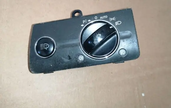 Mercedes-Benz E W211 Light switch 2115450404