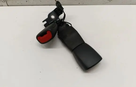 Mercedes-Benz C W206 Middle seatbelt buckle (rear) 2068605900
