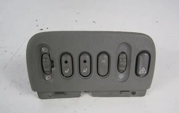 Renault Scenic I Seat heating switch 7700432429