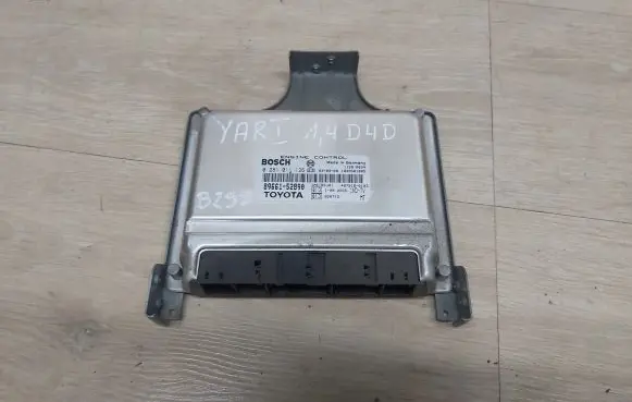 Toyota Yaris Other control units/modules 89661-52890