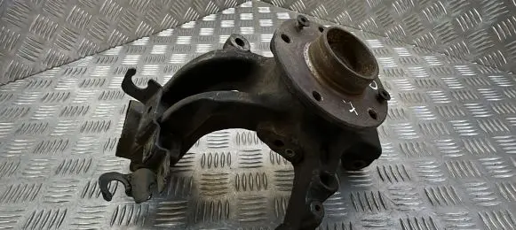 Renault Megane IV Front wheel hub spindle knuckle