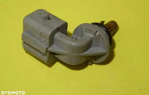 Renault Scenic II - Grand scenic II Intake air temperature sensor H104077 101451B