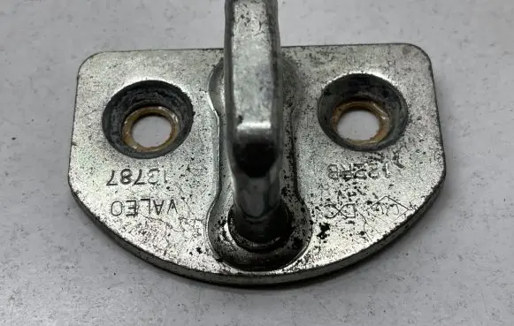 Renault Kangoo II Rear door lock loop/hook striker 12PRB
