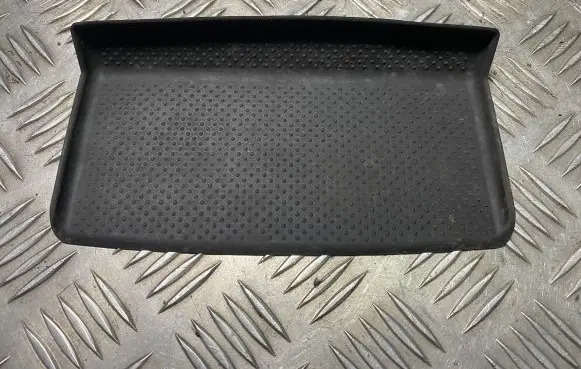 Skoda Octavia Mk2 (1Z) Panel drawer/shelf pad 1Z0857938B