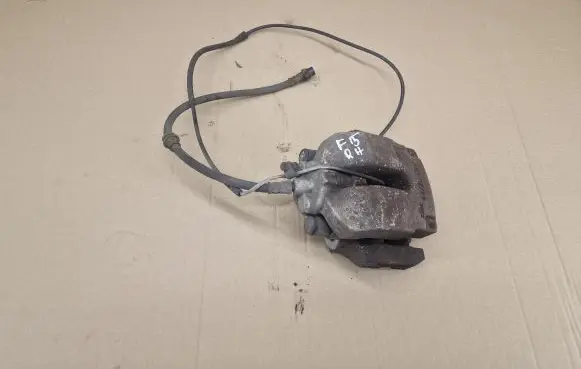 BMW X5 F15 Rear brake caliper 6776788