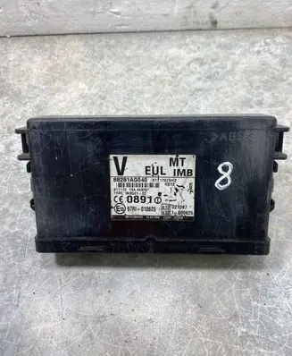 Subaru Impreza IV Air suspension control unit module (rear) 88281AG040