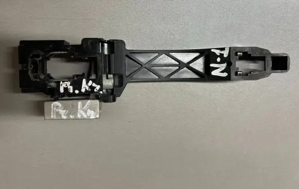 Front door exterior handle/bracket