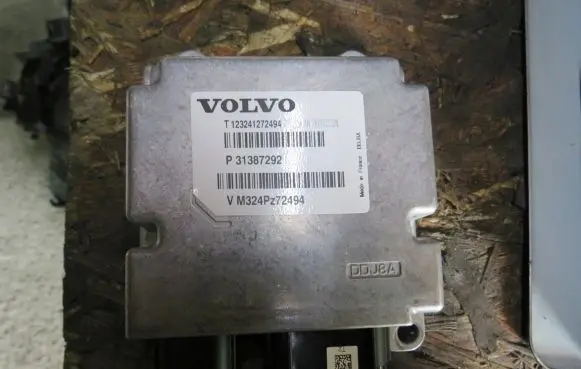 Volvo V40 Airbag control unit/module P31387292