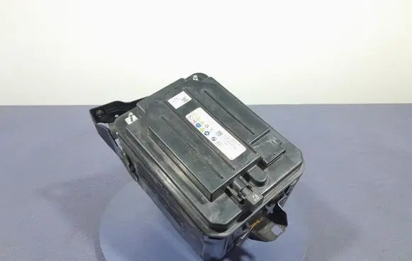 BMW X3 E83 Hybrid / electric car battery 5A7E9C1