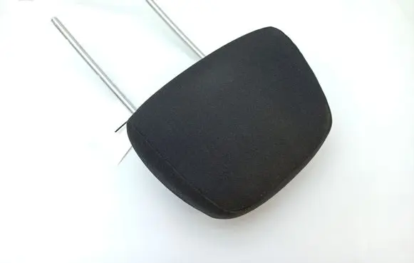 Mercedes-Benz C W204 Front seat headrest 