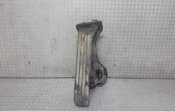 Skoda Octavia Mk2 (1Z) Accelerator throttle pedal 1K1721503P
