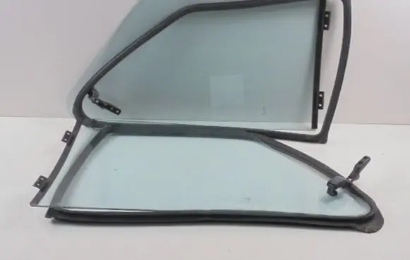 Nissan Micra Rear side window