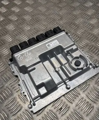 BMW X6 G06 Engine control unit/module 7102358 DDE