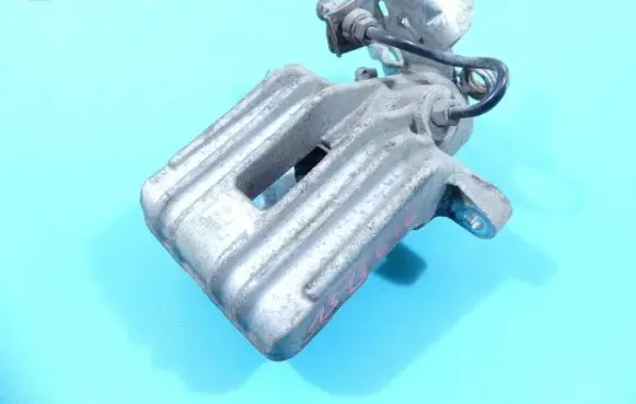 Volkswagen Jetta VI Rear brake caliper IMPRK1313626