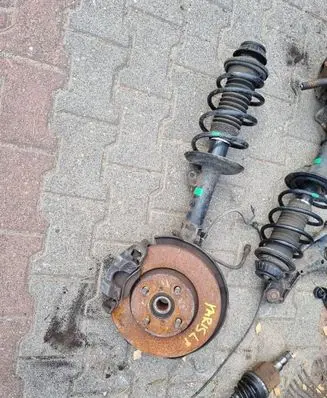 Toyota Yaris Front wheel hub spindle knuckle xxxxxxxxxxx
