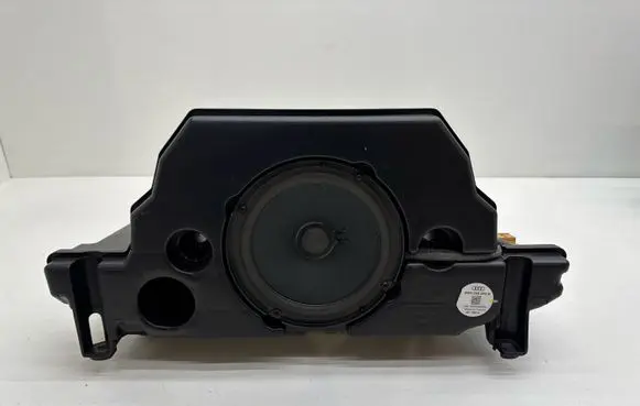 Audi A5 Subwoofer speaker 8W9035382B 900164B456