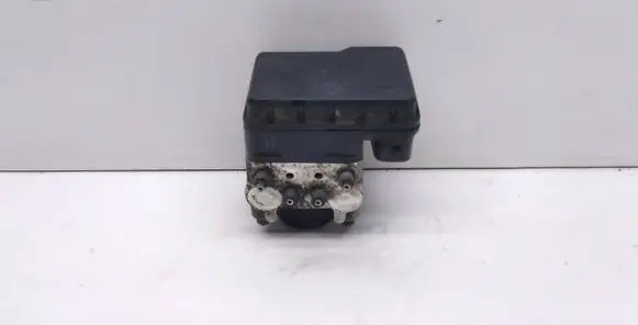 Toyota RAV 4 (XA20) ABS Pump 4451042060 8954142070 1338000140