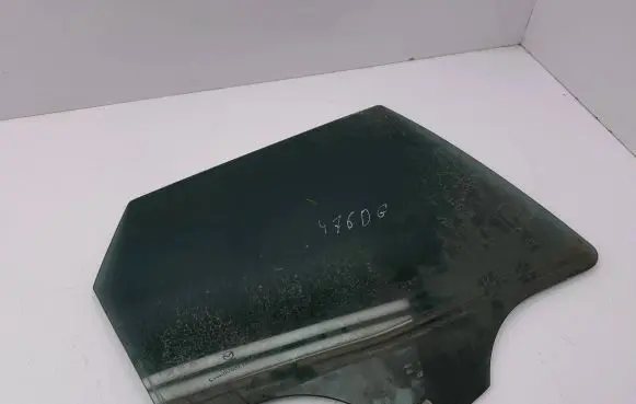 Mazda CX-7 Rear door window glass