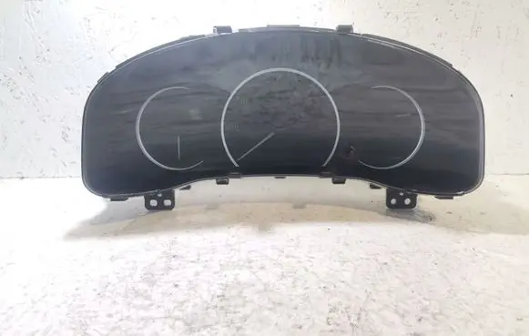 Lexus CT 200H Speedometer (instrument cluster) 8380076052
