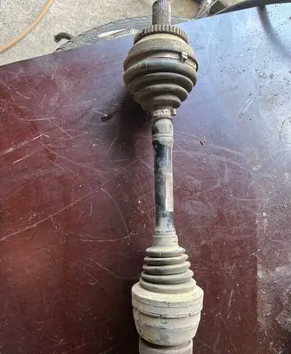 Volvo V70 Front driveshaft P8689214