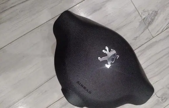 Peugeot Partner Steering wheel airbag 96721954zd