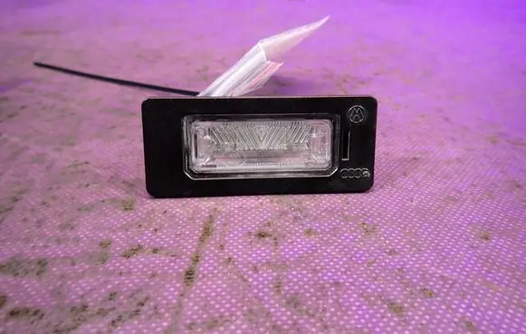 Audi A4 S4 B8 8K Number plate light 8T0943021