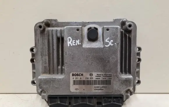 Renault Scenic II - Grand scenic II Engine control unit/module 0281011390 8200349846 8200310863
