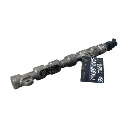 Opel Zafira B Fuel main line pipe 55215204 0445214190 190985