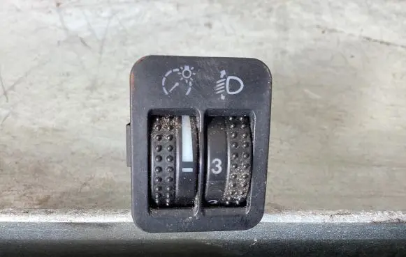 Ford Galaxy Headlight level height control switch 7M5941333