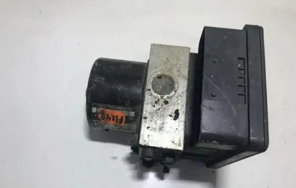 Skoda Octavia Mk2 (1Z) ABS Pump 1j0614417d 100206-00384