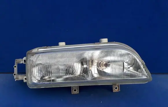 Honda Legend Headlight/headlamp STANLEY6588R