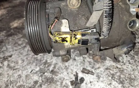 Citroen C5 Air conditioning (A/C) compressor (pump) 9660555380
