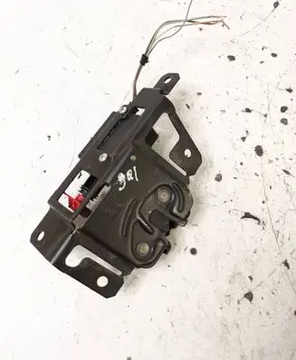 Tailgate/trunk/boot lock/catch/latch