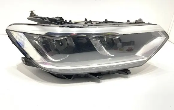 Volkswagen PASSAT B8 Headlight/headlamp 3G1941036H