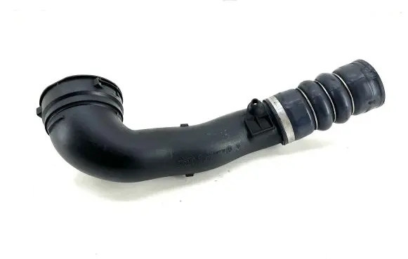BMW 5 F10 F11 Intercooler hose/pipe 7588268 1026712S02 70380530