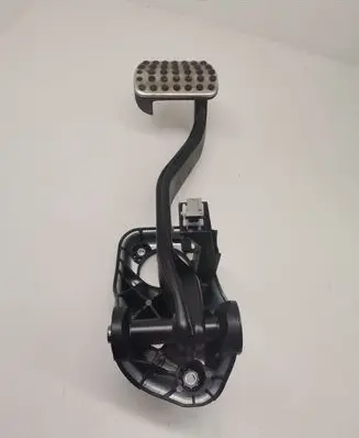 Mercedes-Benz C W205 Brake pedal A2222940001