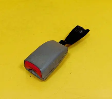 Mazda Demio Front seatbelt buckle 