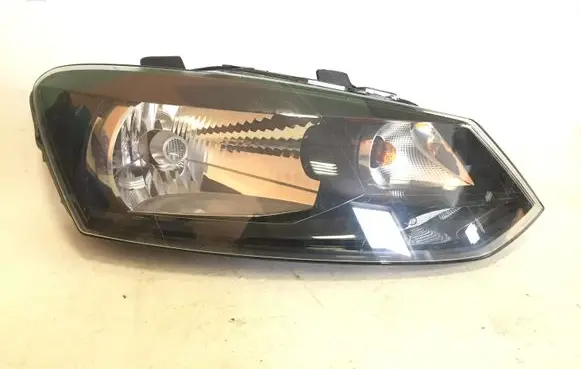 Volkswagen Cross Polo Headlight/headlamp 6R1941016C
