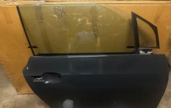 BMW i3 Front door 7369330