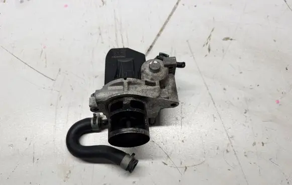 KIA Sorento IV EGR valve 284102R000