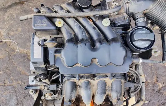 Volkswagen Golf IV Engine AKL