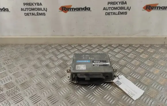 BMW 5 E34 Engine control unit/module 0281001078 2242212