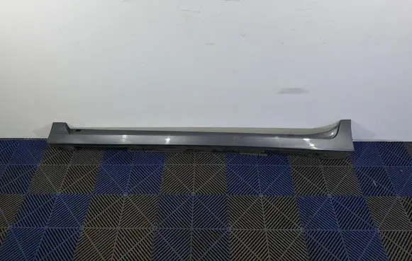 Lexus CT 200H Sill 7586076010