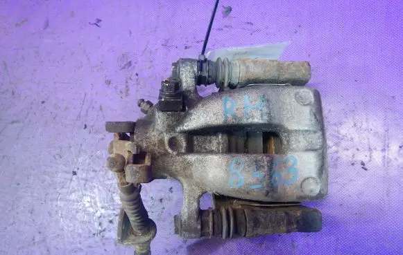 Opel Meriva A Rear brake caliper