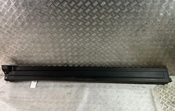 Maserati Levante Sill 670040336DX