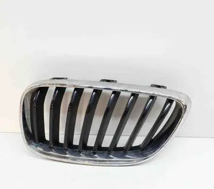 BMW 2 F22 F23 Front grill 7295523 7295525