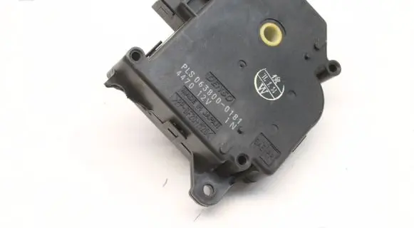 Toyota Prius (XW30) Air flap motor/actuator 0638000181