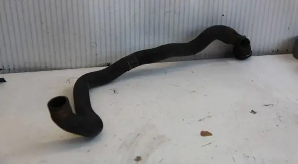 Volkswagen Touran I Engine coolant pipe/hose 1K0122051AM